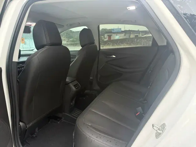Buick Verano — Фото автомобиля 6