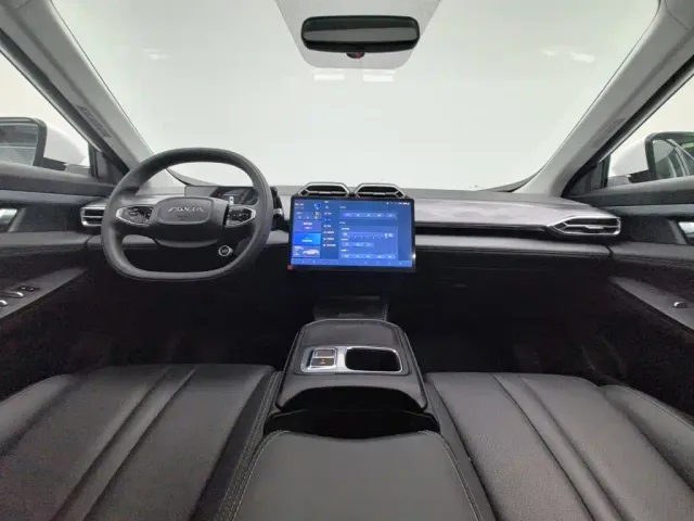 Dongfeng Haohan — Фото автомобиля 5