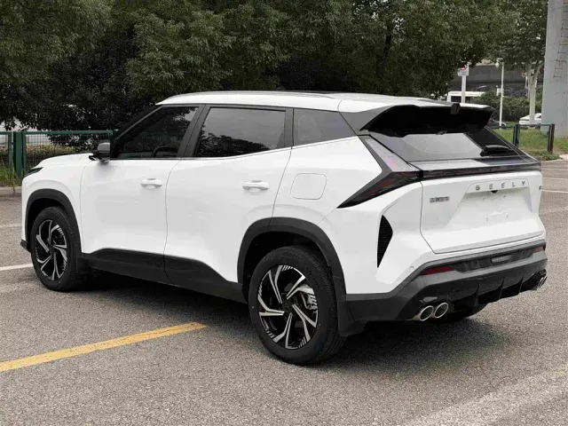 Geely Boyue — Фото автомобиля 15