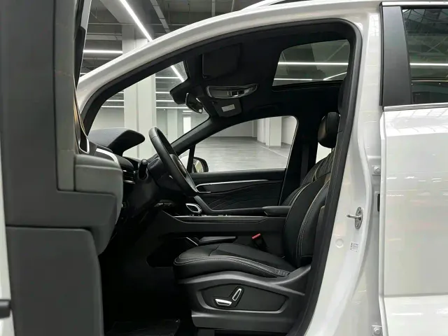 Geely Haoyue L — Фото автомобиля 7