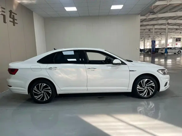 Volkswagen Sagitar — Фото автомобиля 8