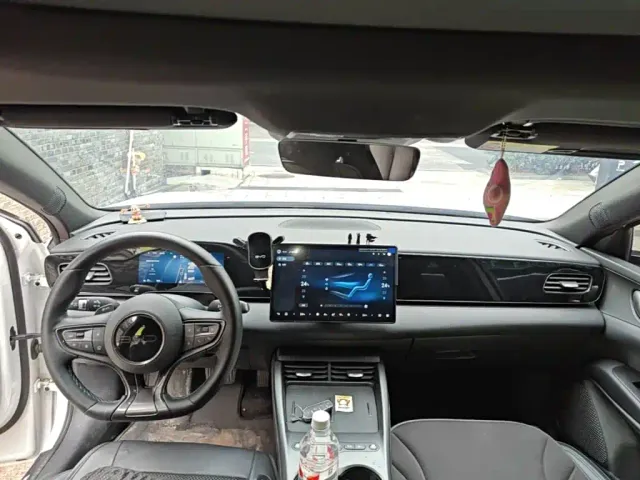 BYD Seal 06 — Фото автомобиля 9