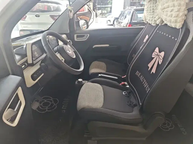 Wuling Hongguang Mini EV — Фото автомобиля 14