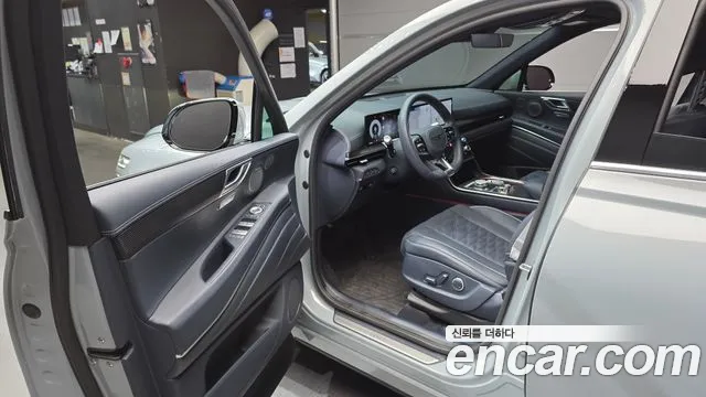 Genesis GV80 — Фото автомобиля 10