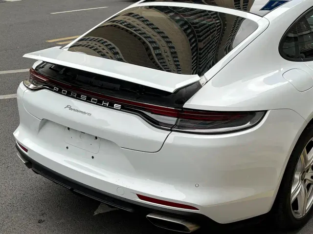 Porsche Panamera — Фото автомобиля 7