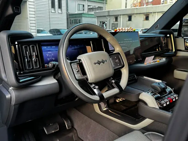 BYD FangChengBao Leopard 5 — Фото автомобиля 11
