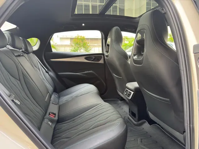 BYD Seal 06 — Фото автомобиля 12