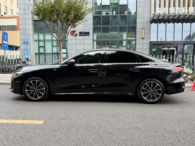 Audi A5L — Фото автомобиля 3