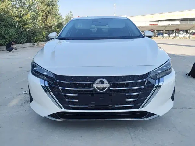 Nissan Sylphy — Фото автомобиля 2