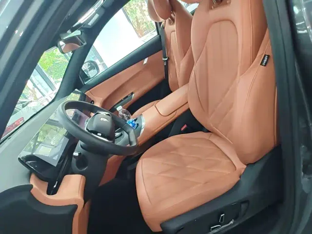 Changan CS75 Plus — Фото автомобиля 14
