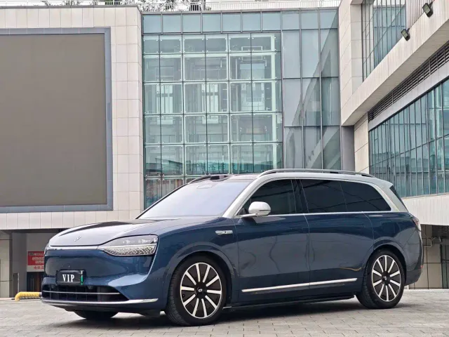 Aito M9 — Фото автомобиля 4