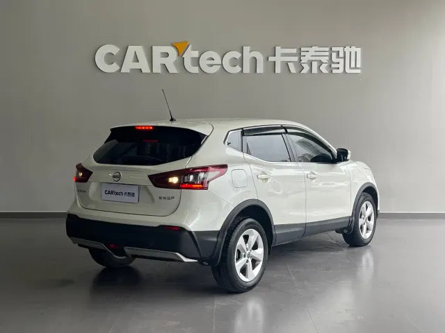 Nissan Qashqai — Фото автомобиля 4