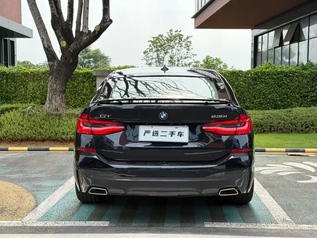 BMW 6 Series Gran Turismo — Фото автомобиля 8