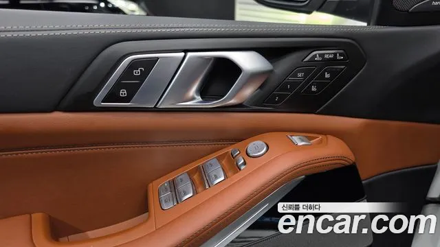 BMW X7 G07 — Фото автомобиля 28