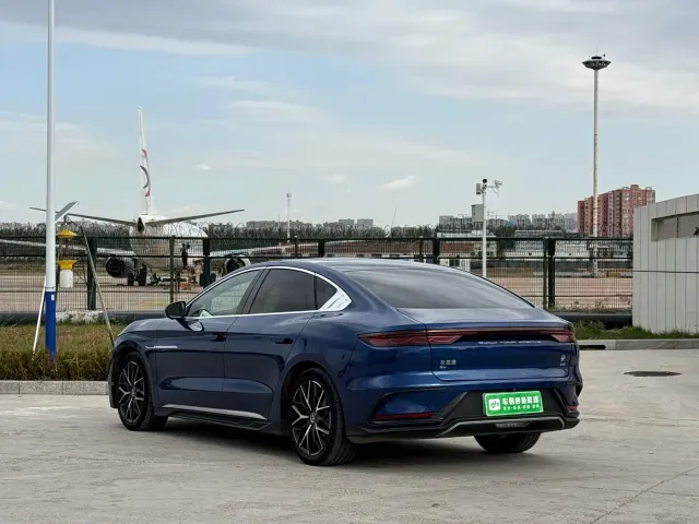 BYD Han — Фото автомобиля 6
