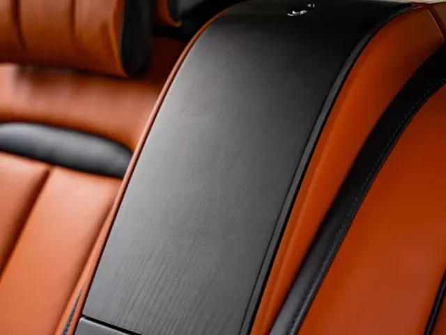 Rolls-Royce Cullinan — Фото автомобиля 22