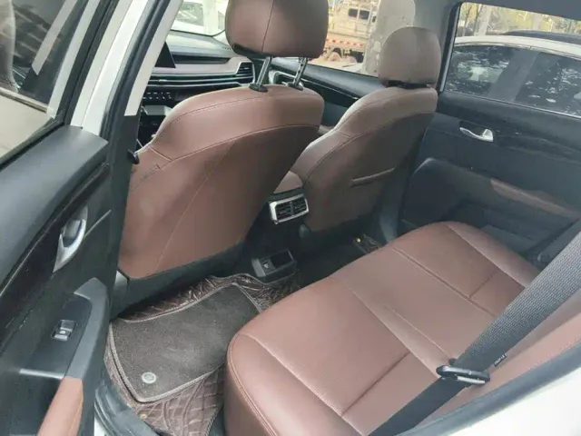 Kia Sportage — Фото автомобиля 11