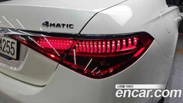 Mercedes-Benz S-Class — Фото автомобиля 20