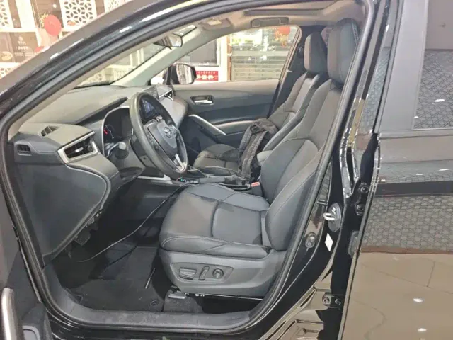 Toyota Frontlander — Фото автомобиля 14