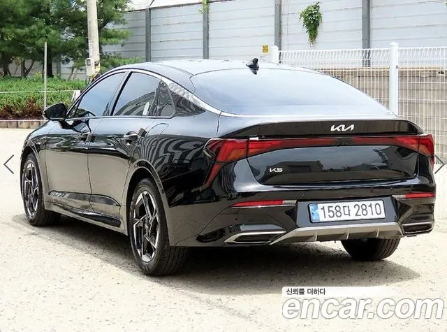Kia K5 Generation 3 — Фото автомобиля 3