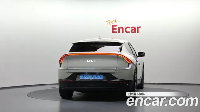 Kia EV6 — Фото автомобиля 4