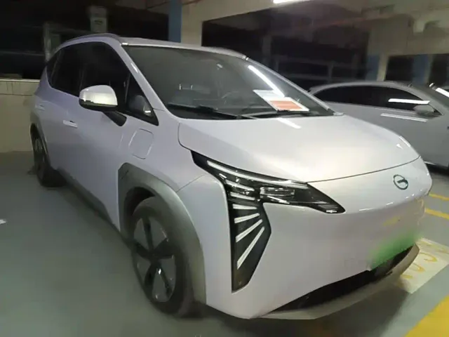 GAC Aion Y — Фото автомобиля 3