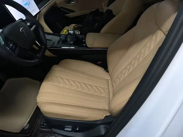 BYD Song L DM-i — Фото автомобиля 14