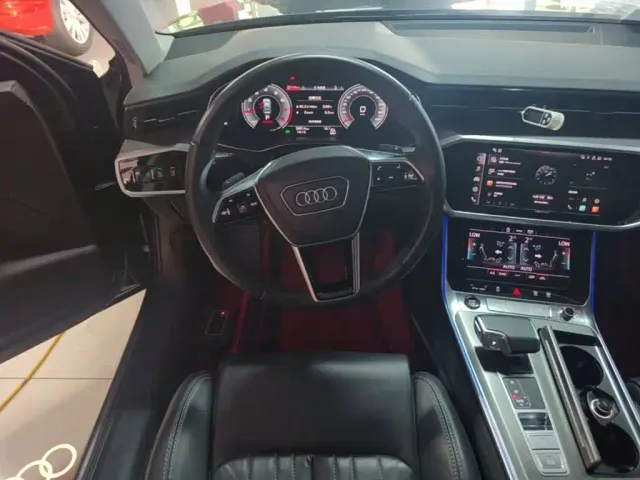 Audi A6L — Фото автомобиля 10