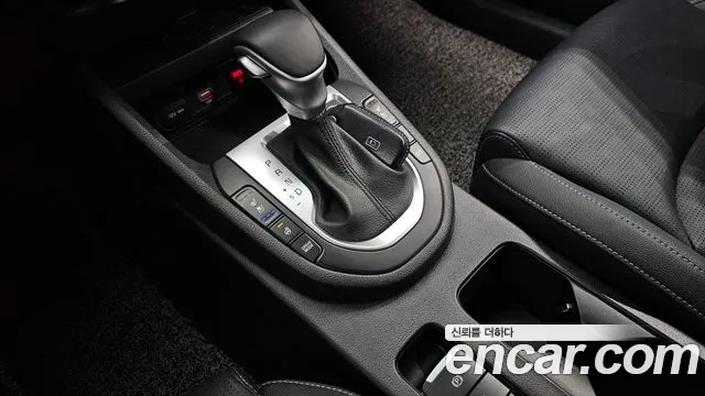 Kia K3 Generation 2 — Фото автомобиля 9