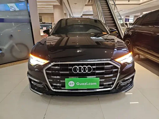 Audi A6L — Фото автомобиля 2