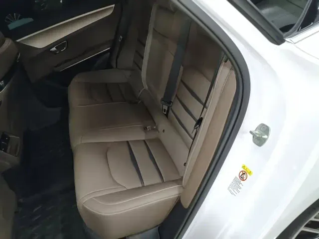 BYD Han — Фото автомобиля 12