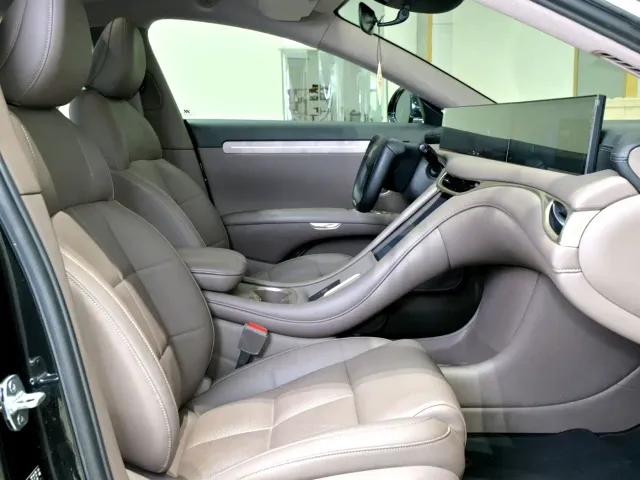 IM Motors L6 — Фото автомобиля 6