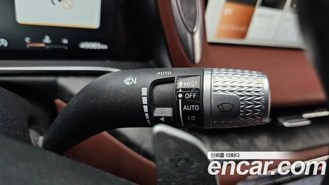 Genesis G90 Бензин 3.5 турбо AWD — Фото автомобиля 24