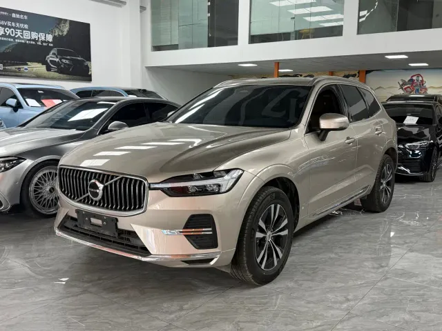 Фотография автомобиля — Volvo XC60