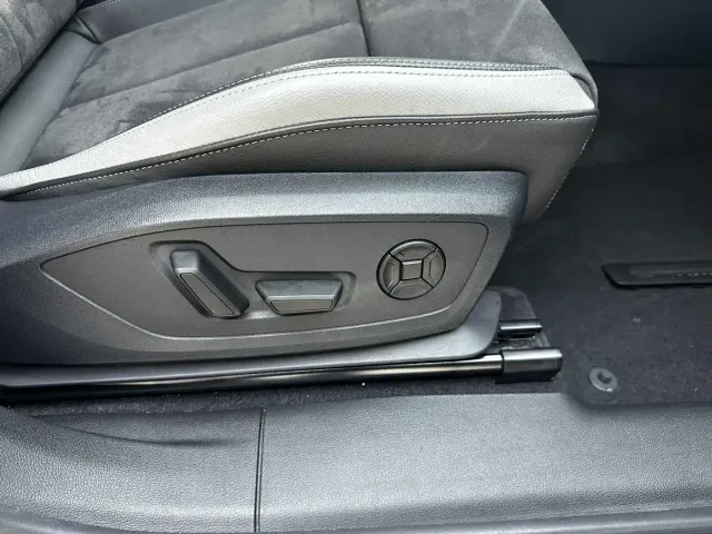 Audi Q3 — Фото автомобиля 10