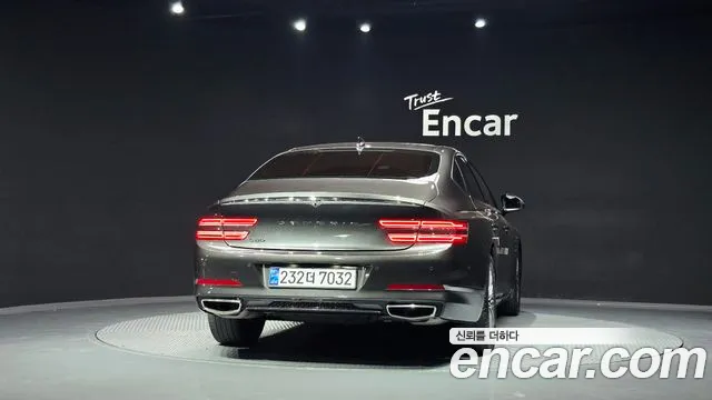 Genesis G80 RG3 — Фото автомобиля 4