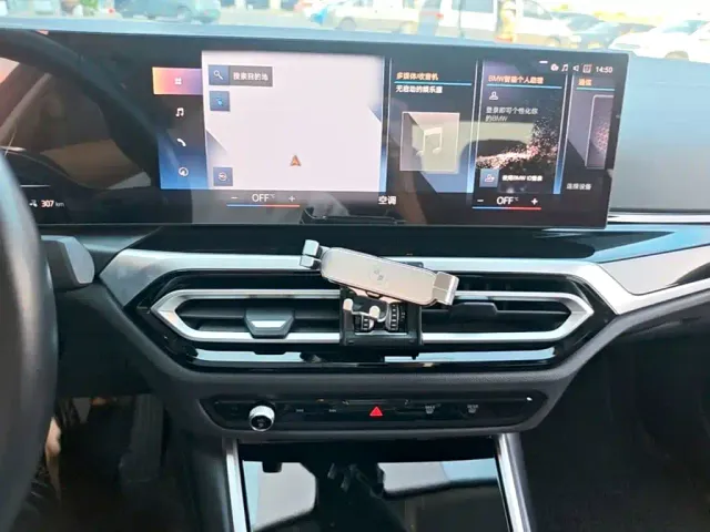 BMW i3 — Фото автомобиля 12