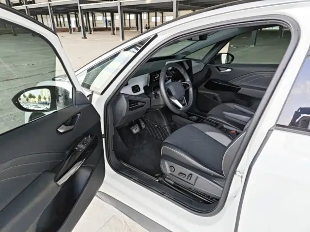Volkswagen ID.3 — Фото автомобиля 15