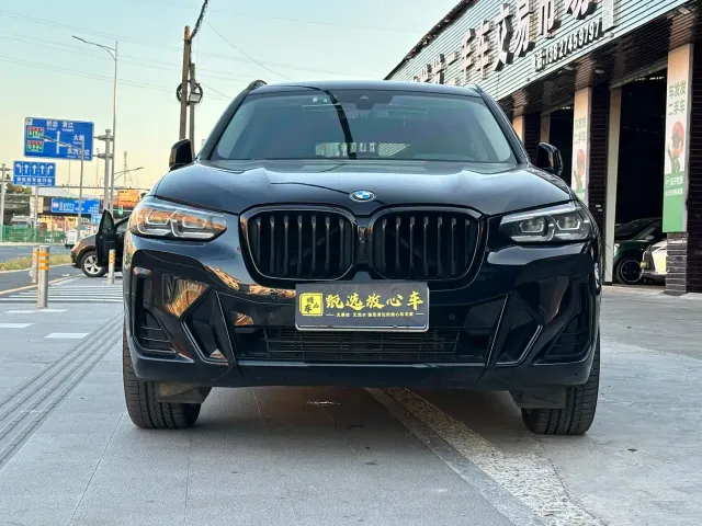 BMW X3 — Фото автомобиля 2