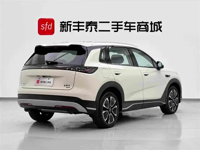 BYD Seal 05 DM-i — Фото автомобиля 5