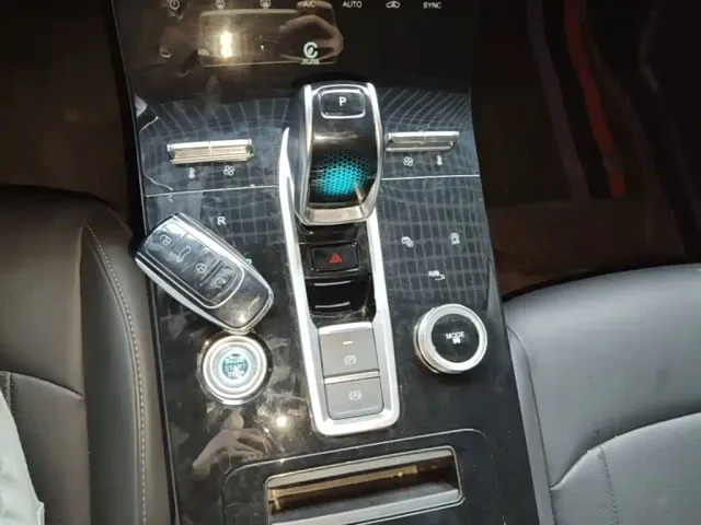 Chery Tiggo 8 PLUS — Фото автомобиля 9