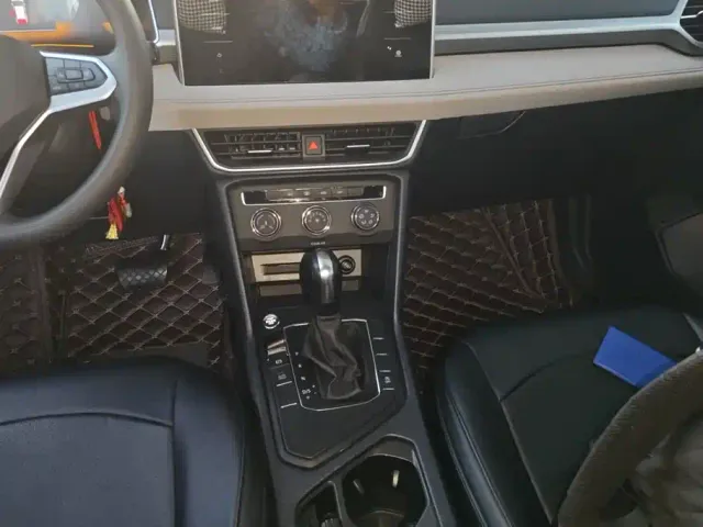 Volkswagen Tharu — Фото автомобиля 16