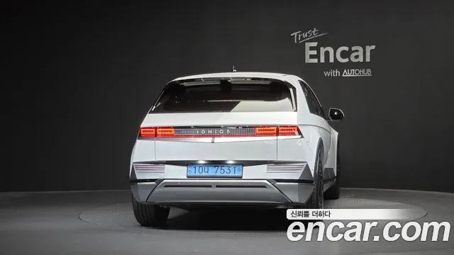 Hyundai Ioniq 5 — Фото автомобиля 4