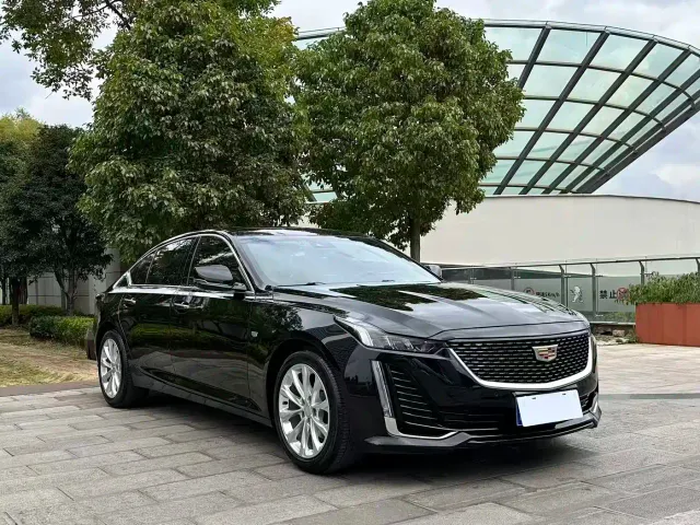 Cadillac CT5 — Фото автомобиля 3