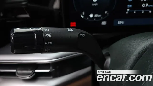 Hyundai Grandeur Grandeur (GN7) 2.5 Бензин 2WD — Фото автомобиля 28