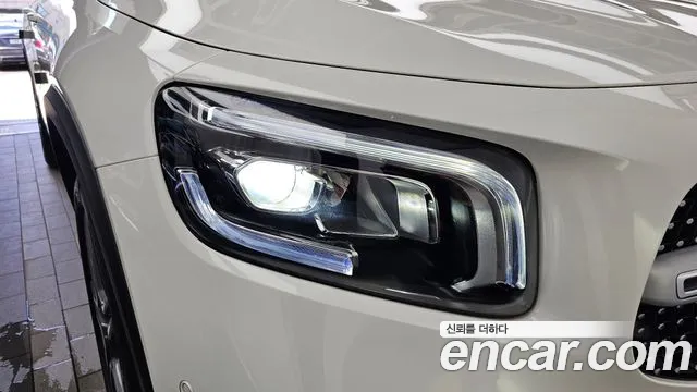 Mercedes-Benz GLB-Class — Фото автомобиля 22