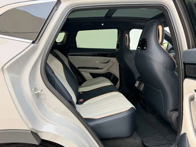 BYD Song PLUS — Фото автомобиля 15