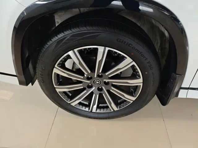 Changan CS75 Plus — Фото автомобиля 24