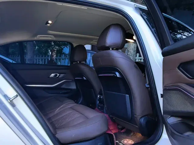 BMW 3 Series — Фото автомобиля 17