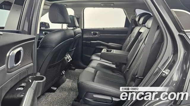 Kia Sorento Sorento 4-е поколение Бензин 2.5T 4WD — Фото автомобиля 13
